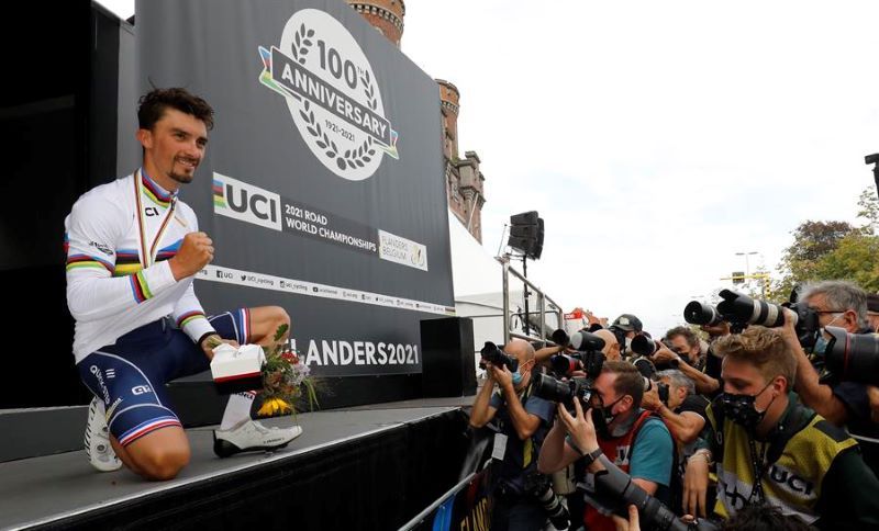 Alaphilippe revalida título mundial Alaphilippe revalida título mundial