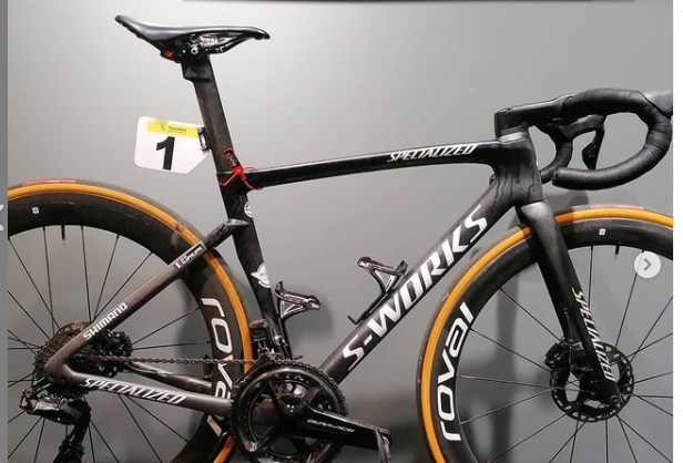Asi es la Specialized con la que ha ganado Alaphilippe su segundo maillot arco iris