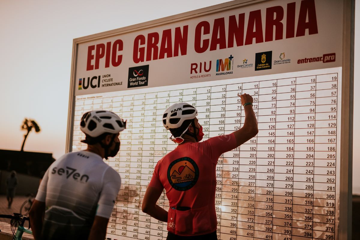 Control de firmas, previo a la salida.