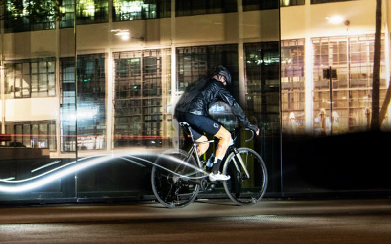 Scott presenta sus nuevas zapatillas Reflective  