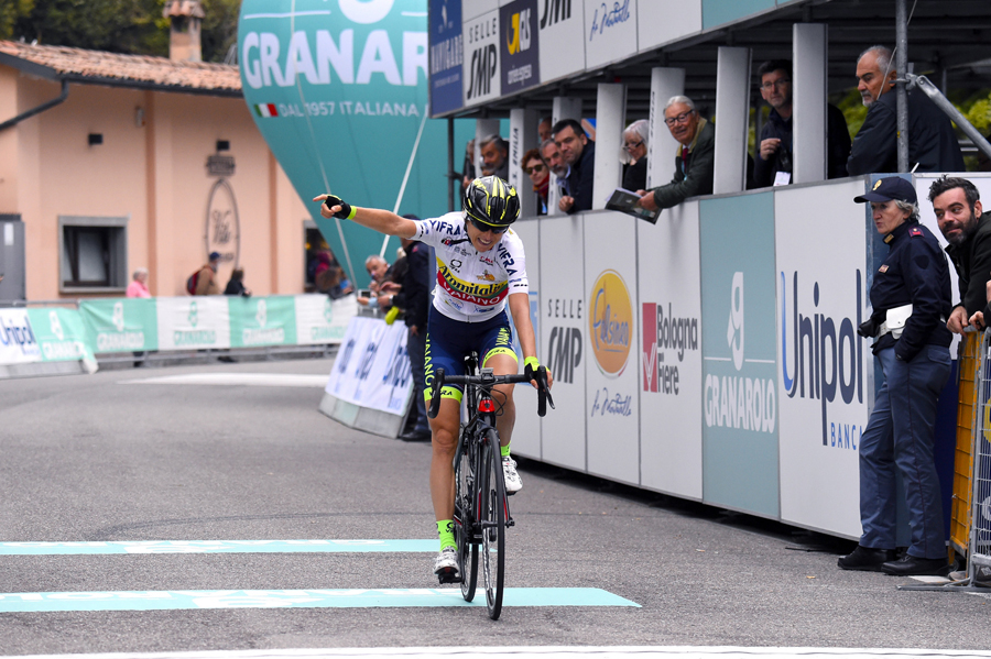 Exhibición de Alessandro de Marchi en el 101º Giro dell’ Émilia