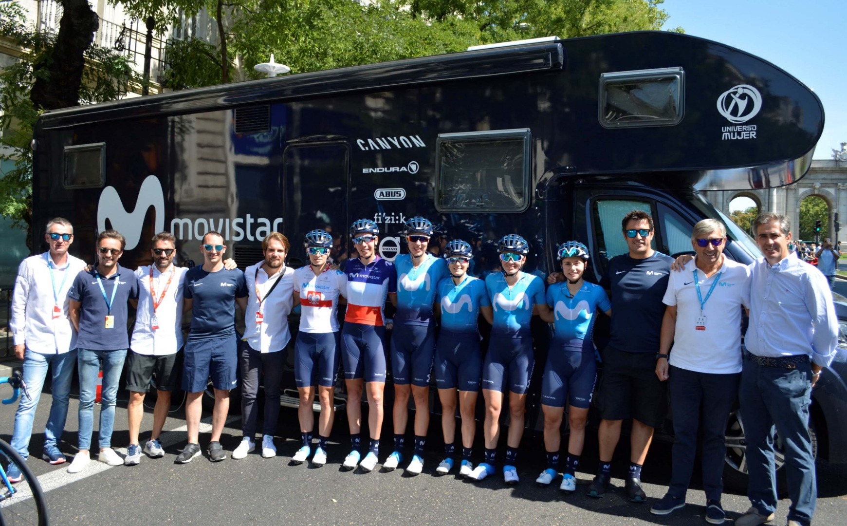 El Movistar Team femenino renueva en bloque para 2019 