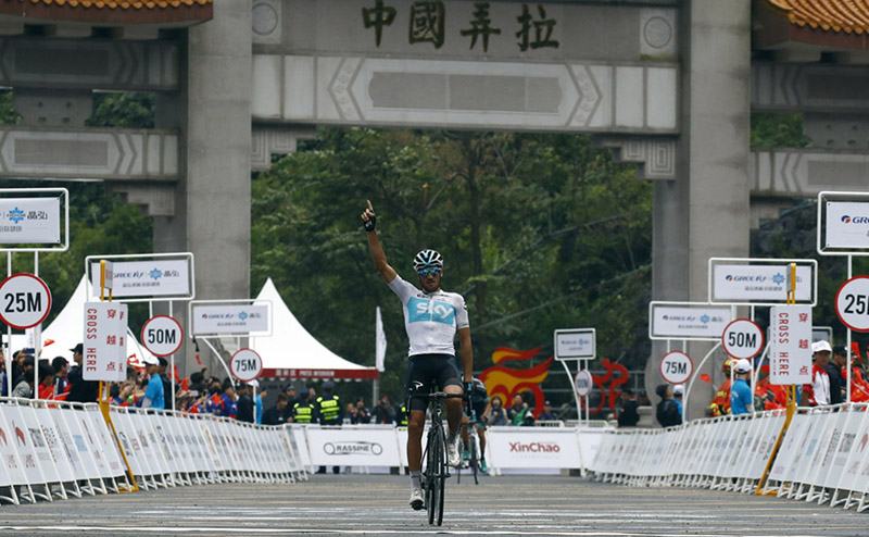 Moscon gana en el alto de Mashan Nongla y se viste de líder 