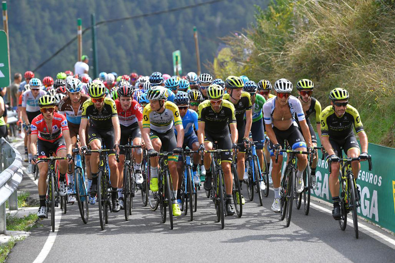 Mitchelton-Scott confirma su plantilla para 2019