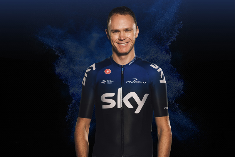 El Team Sky 2019 luce de negro y azul 