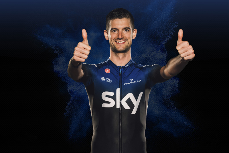 El Team Sky 2019 luce de negro y azul 