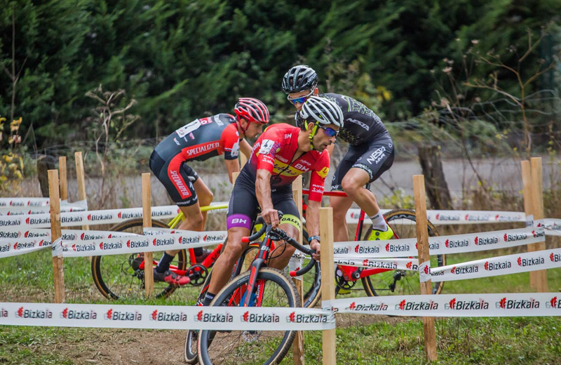 Orts busca de su primer título de campeón de España en la despedida de Larrinaga