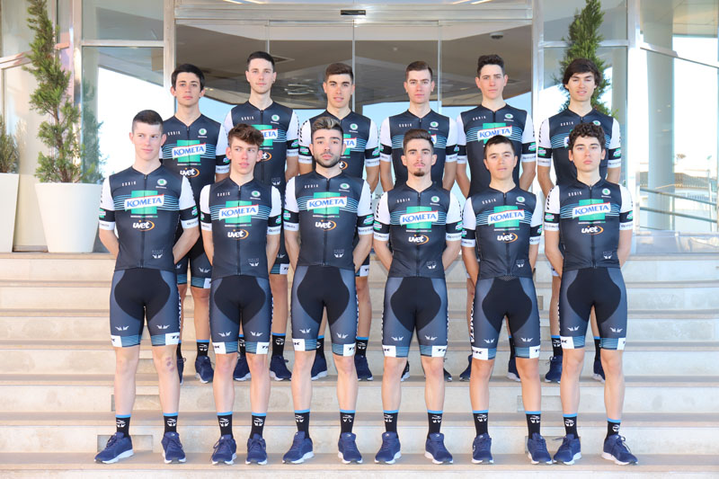 Puesta de largo del Kometa Cycling Team