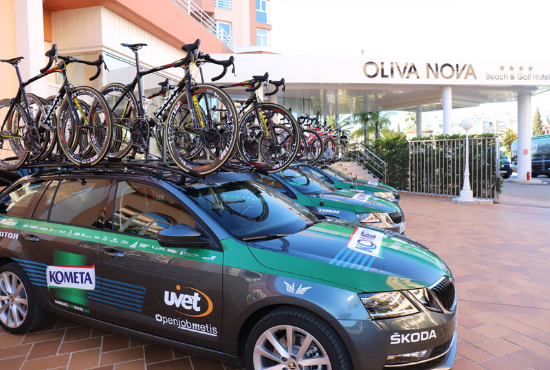 Puesta de largo del Kometa Cycling Team