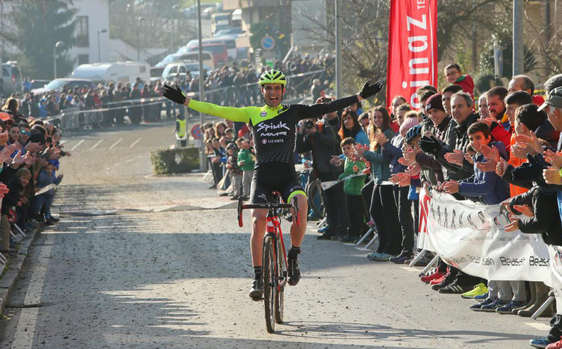 Ruiz de Larrinaga, despedida feliz a una leyenda del ciclocross