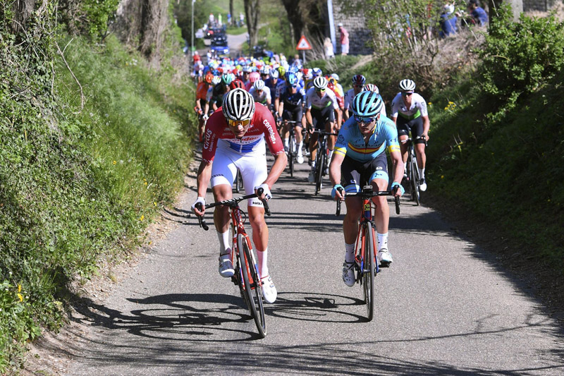 Descomunal victoria de Mathieu Van der Poel en la Amstel Gold Race