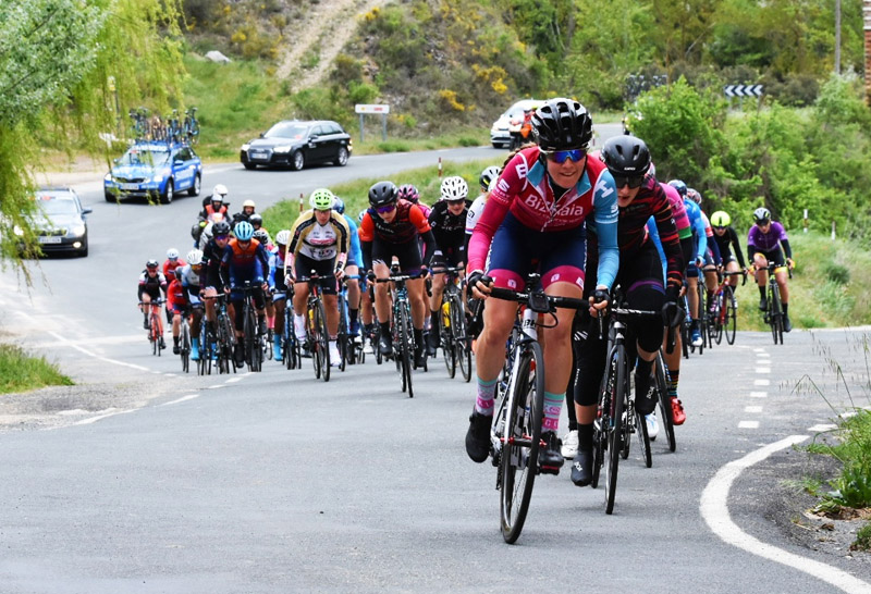 Soraya Paladín gana en Poza de la Sal la 2ª etapa de la Vuelta a Burgos