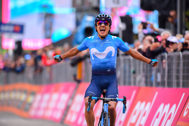 Carapaz suma su 2ª etapa y se hace con la maglia rosa