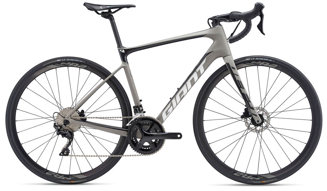 Giant Defy Advanced Pro: comodidad y prestaciones