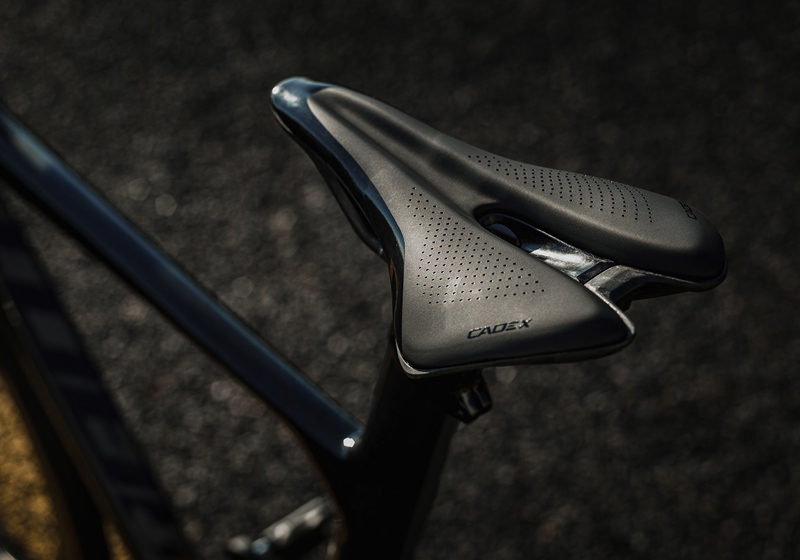 Giant lanza la marca de componentes de carbono Cadex