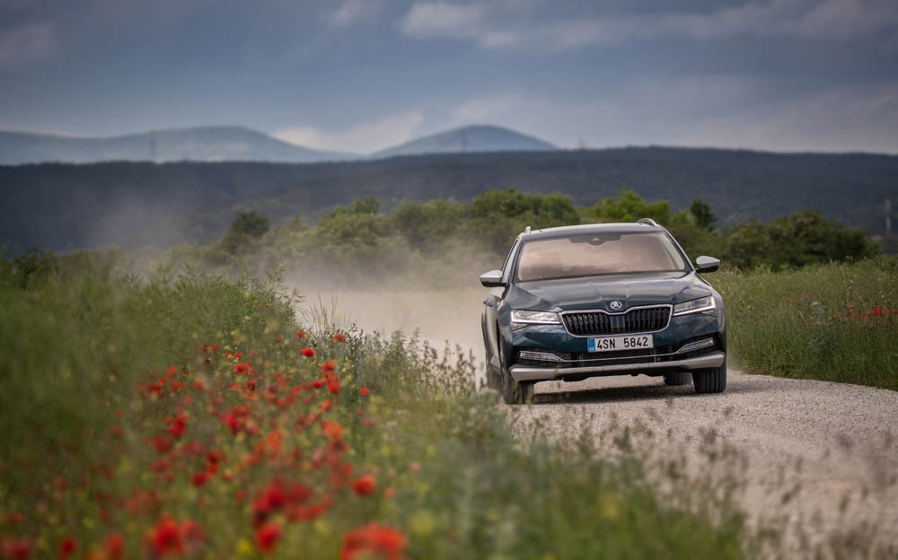 ŠKODA Superb, el aliado de los ciclistas