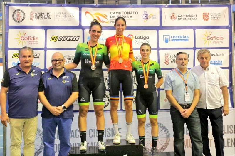 Albert Torres, Sandra Alonso e Irene Usabiaga brillan en el nacional de pista