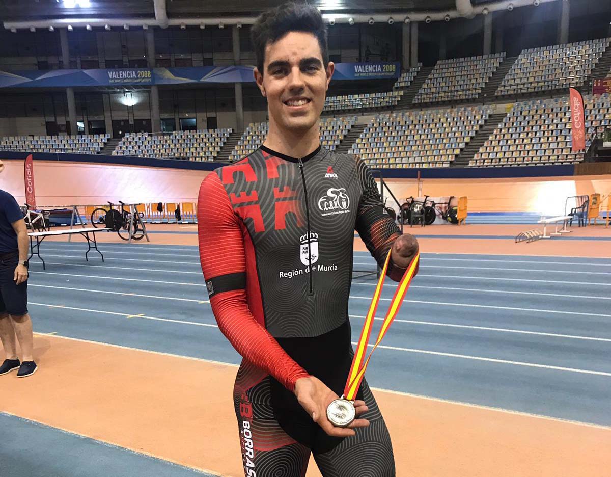 Alfonso Cabello consigue la plata en Valencia contra deportistas sin discapacidad