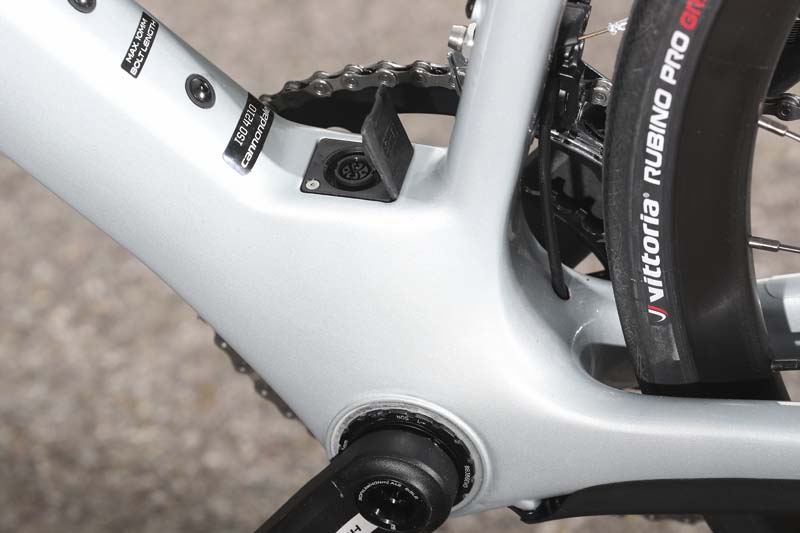 Cannondale SuperSix EVO NEO: la eléctrica más deportiva