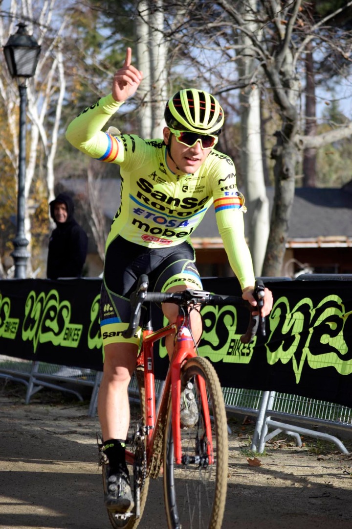 Ciclo Cross de El Escorial, Lozano y Hernández ganadores