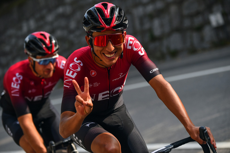 Egan Bernal: “Para mí no es un trabajo salir a hacer 7 u 8 horas en bicicleta. Amo hacerlo