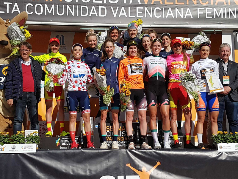 Mavi García pone el espectáculo en la jornada final de la Setmana Ciclista Valenciana