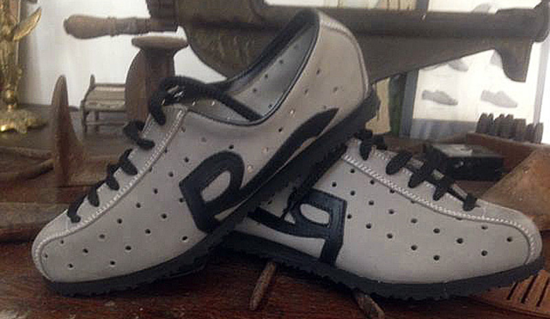 Zapatillas Ribó, del ciclismo retro